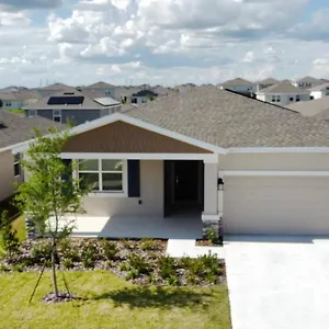 Holiday home Grand Family Deluxe 4br House Near Disney Parks, Davenport